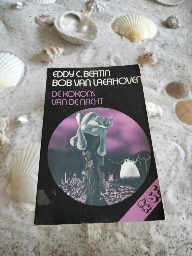 Eddy Bertin - De Kokons van de nacht - Bruna SF 73, Boeken, Science fiction, Ophalen of Verzenden, Gelezen