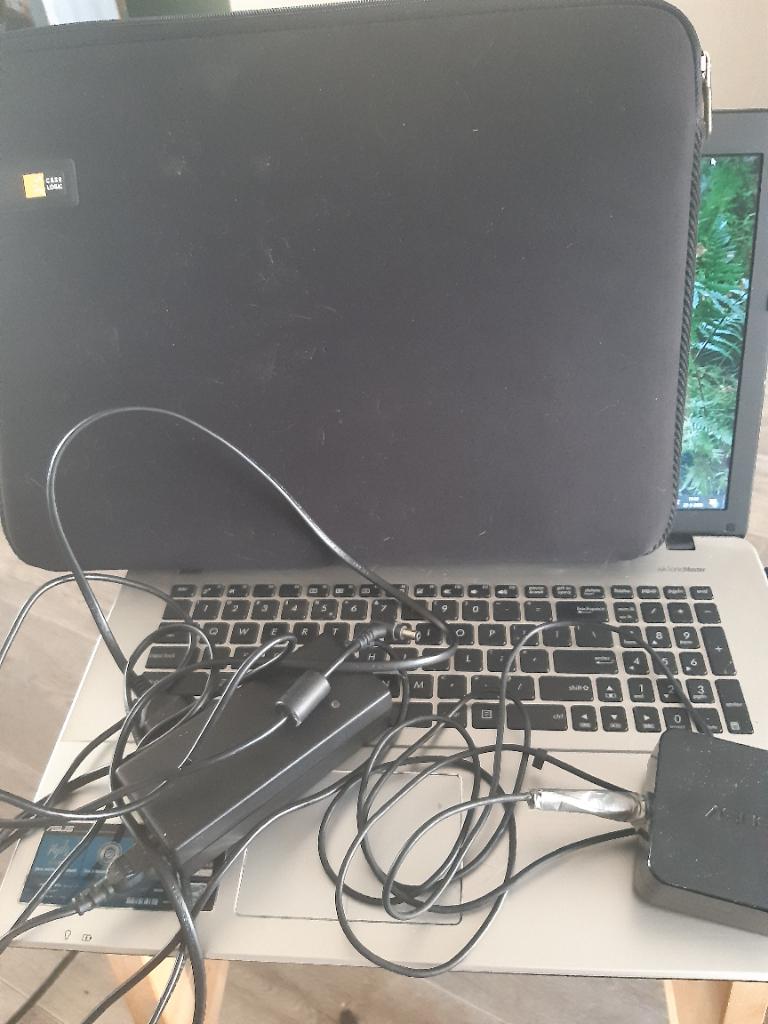 Asus laptop, Ophalen, Gebruikt, Intel Core i5, 17 inch of meer