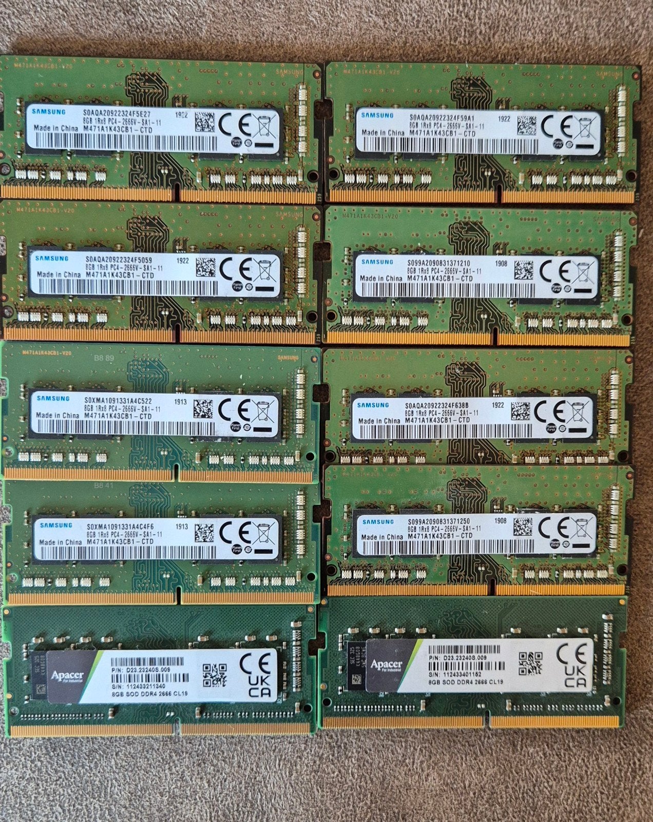37x 8GB DDR4 RAM 2666MHz (35x Samsung, 2x Apacer), Computers en Software, RAM geheugen, Gebruikt, DDR4, 8 GB, Ophalen of Verzenden