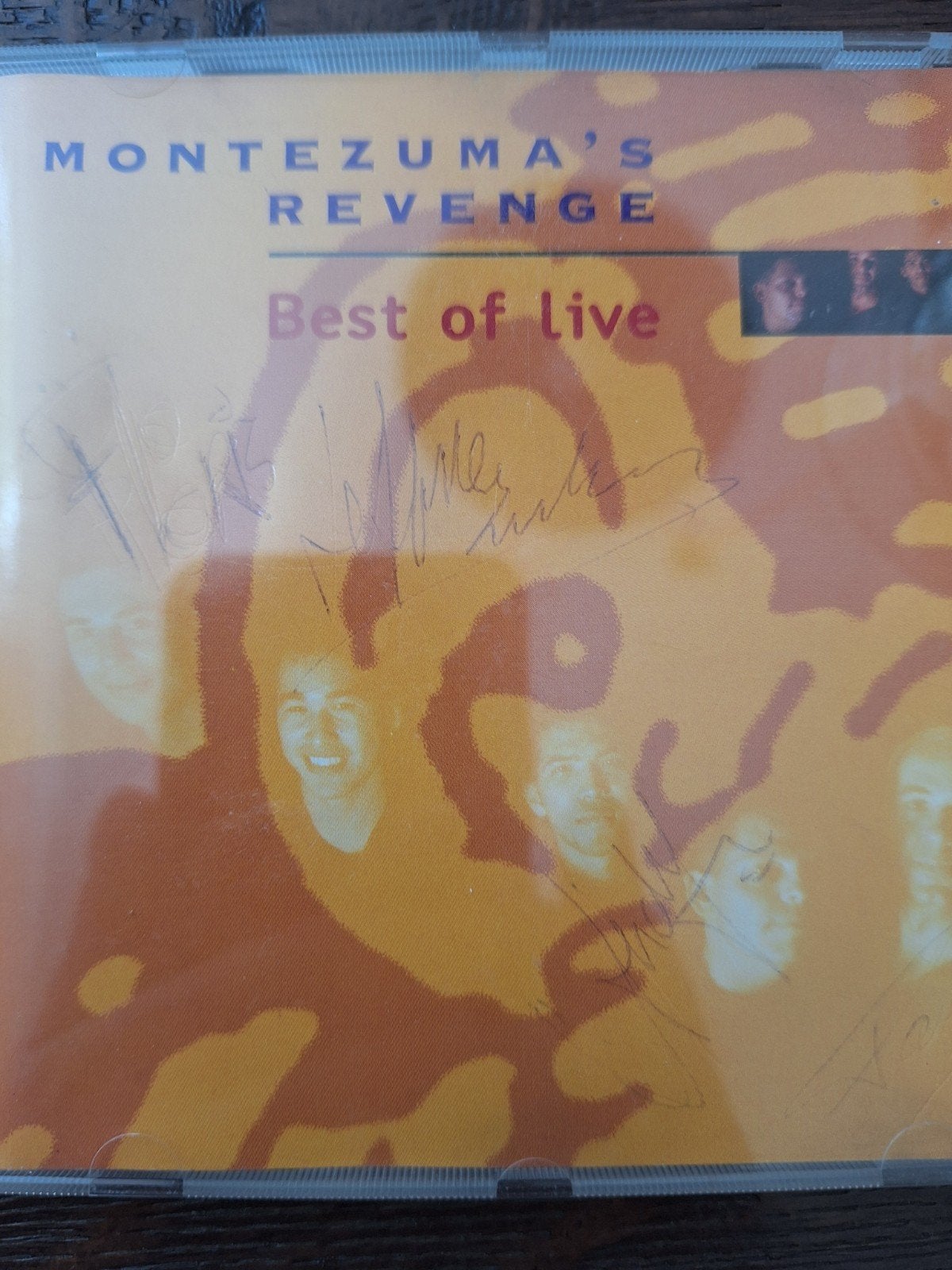 Montezuma's Revenge - Best of Live (Gesigneerd), Gebruikt, Overige genres, Ophalen of Verzenden, Live-album