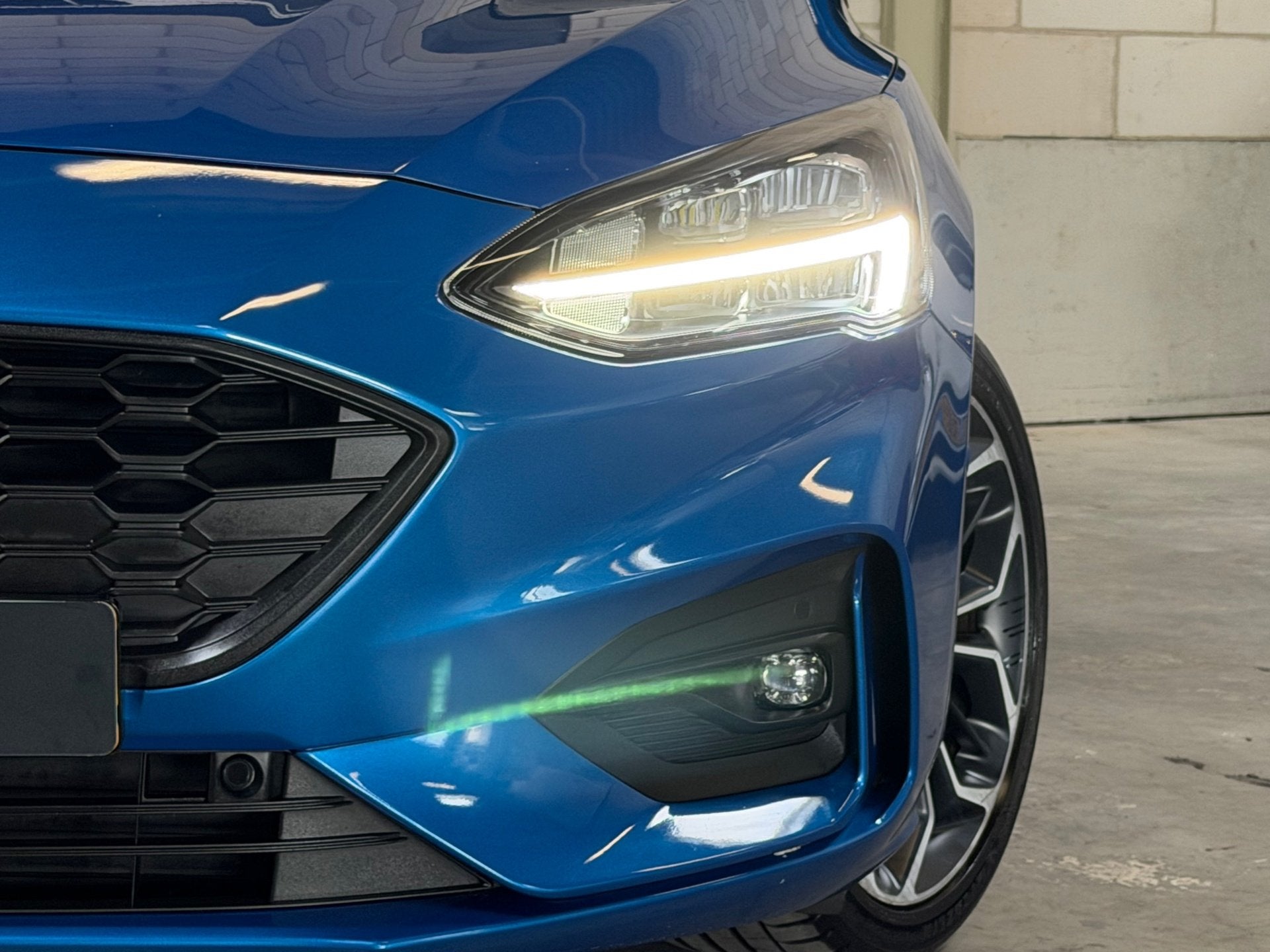 Ford Focus 1.0 EcoBoost ST-Line|Pano|Camera|CarPlay|Navi, Auto's, 12 maanden, 125 pk, Gebruikt, Euro 6