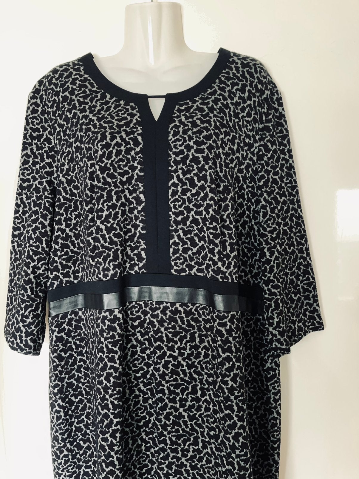 Gerry Weber jurk maat 46(v), Kleding | Dames, Zwart, Maat 46/48 (XL) of groter, Nieuw, Ophalen of Verzenden