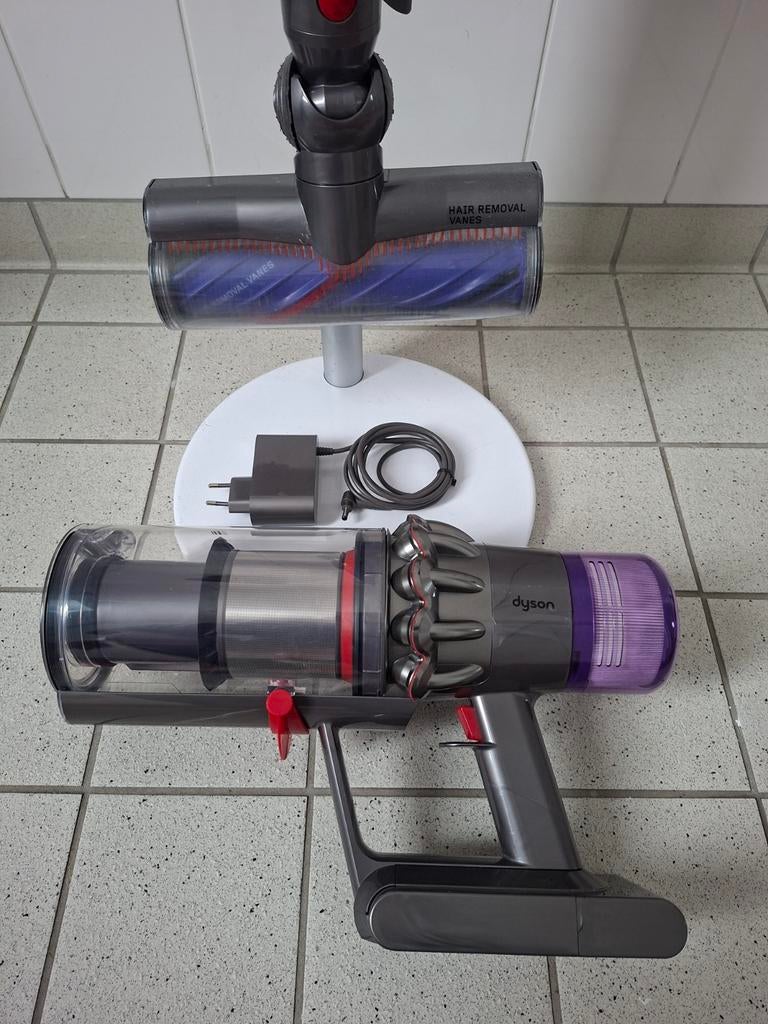 Dyson V11 met Docking Station, Witgoed en Apparatuur, Ophalen of Verzenden
