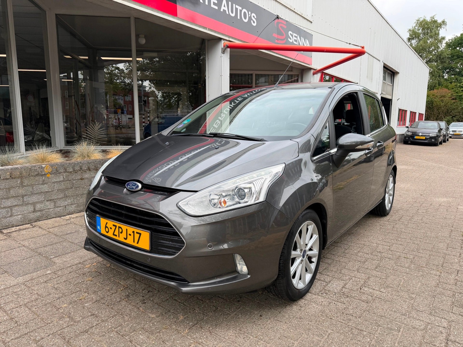Ford B-Max 1.6 TI-VCT Titanium - Automaat - 2015 - 86 Dkm NA, Auto's, Ford, Gebruikt, 4 cilinders, B-Max, Origineel Nederlands