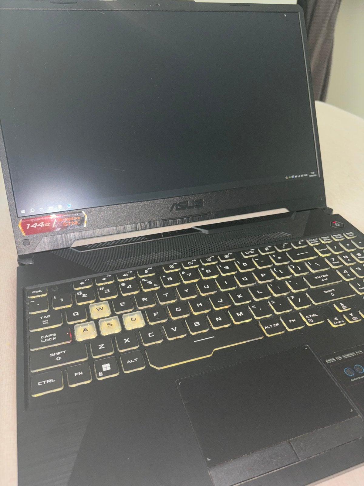 ASUS TUF Gaming F15 RTX 3050 i5-11400H + Doos & Oplader, Computers en Software, Windows Laptops, Ophalen, Met videokaart, 2 tot 3 Ghz