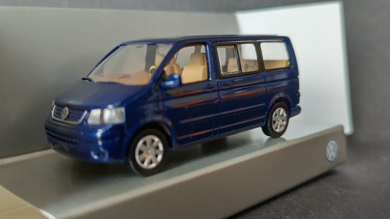 Volkswagen VW Transporter T5 multivan 1:87 H0 Wiking Pol, Auto, ., Wiking, Nieuw