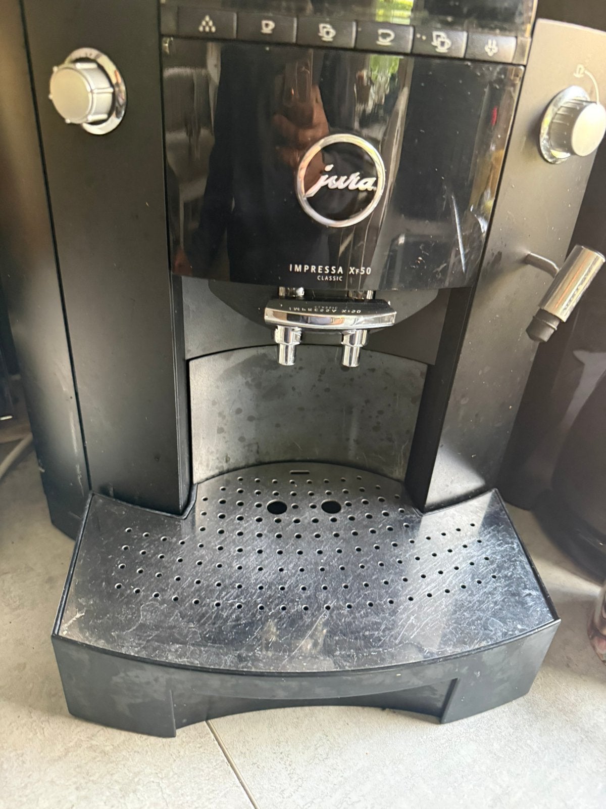 Jura impressa XF50, Gebruikt, 10 kopjes of meer, Koffiemachine, Koffiebonen