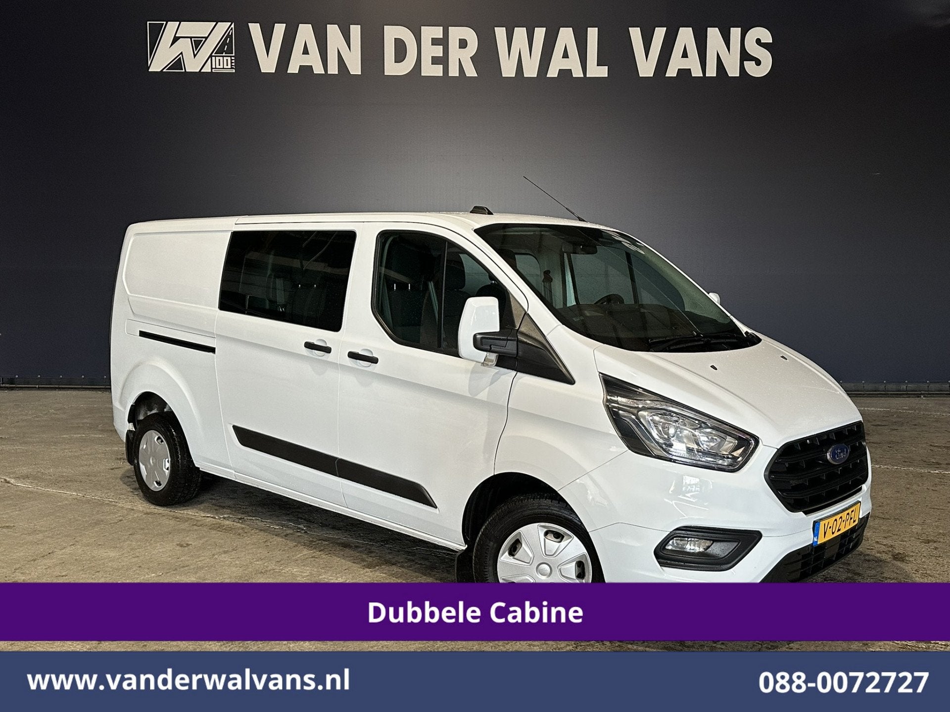Ford Transit Custom 2.0 TDCI 131pk L2H1 Dubbele Cabine Euro6, Auto's, Voorwielaandrijving, Dealer onderhouden, 4 cilinders, 2800 kg
