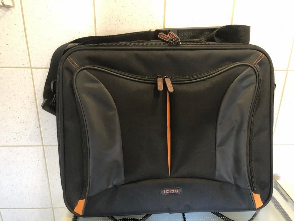 Nette Icidu laptoptas 16", Computers en Software, Ophalen, 16 inch, Zo goed als nieuw, Schoudertas