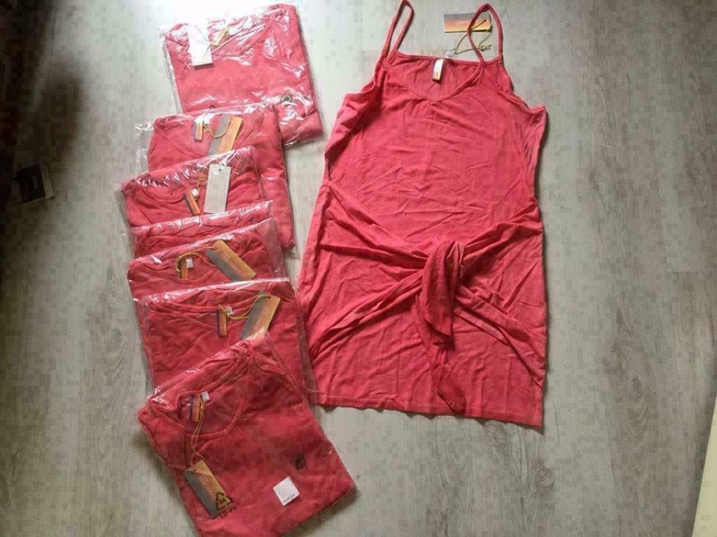 8 stuks Beachwave jurk. Ibiza look. Maat: 40 ,42 en 44, Nieuw, Ophalen of Verzenden, 8 stuks Beachwave jurk. Ibiza look. Maat: 40 ,42 en 44