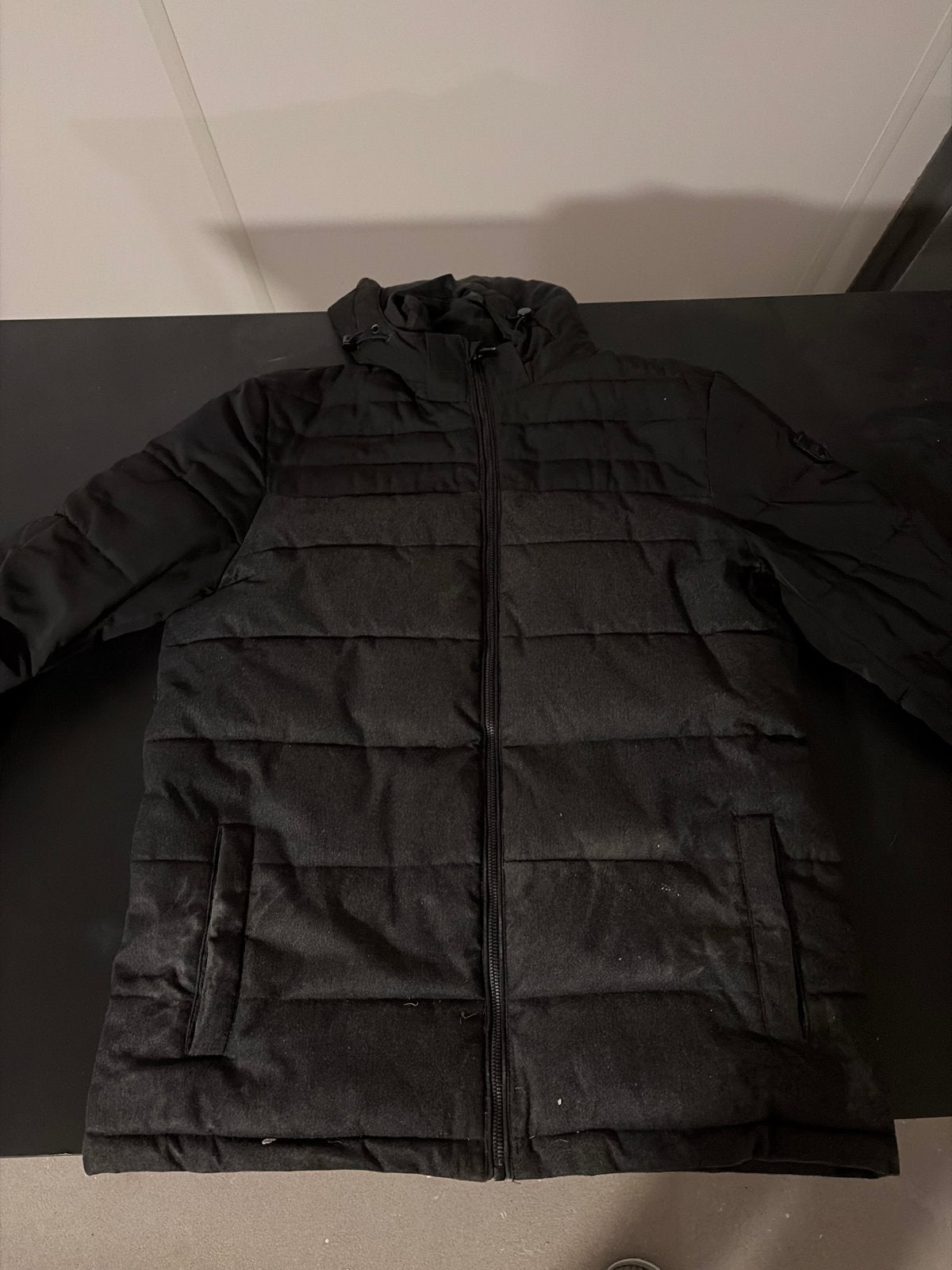 Heren winterjas met capuchon - Zwart/Grijs, Ophalen, Zo goed als nieuw, Maat 52/54 (L), Zwart