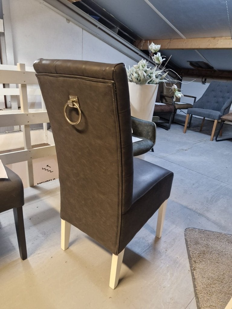 *OPRUIMING* 1 Landelijke Eetkamerstoel Donella €130 NU €50 2, Nieuw, Ophalen of Verzenden, Landelijke eetkamerstoel Donella Knoop Antraciet