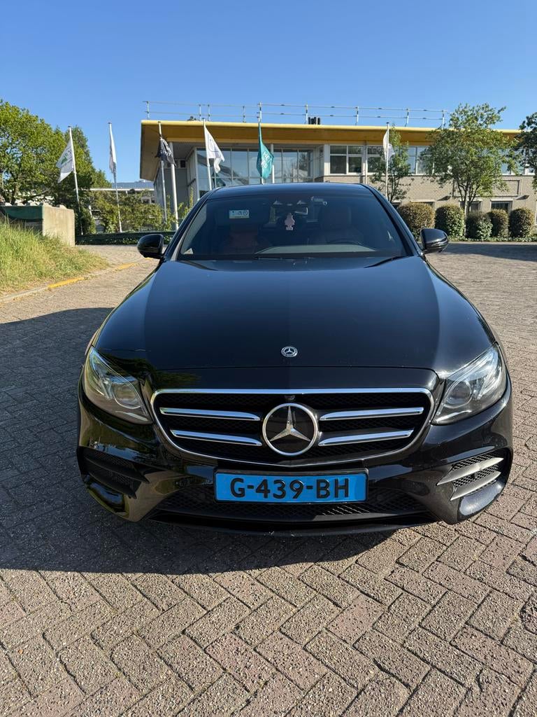 Mercedes-Benz E-Klasse E220 d 194pk 9G-TRONIC 2019 Zwart, Auto's, Mercedes-Benz, Automaat, Achterwielaandrijving, 194 pk, 4 cilinders