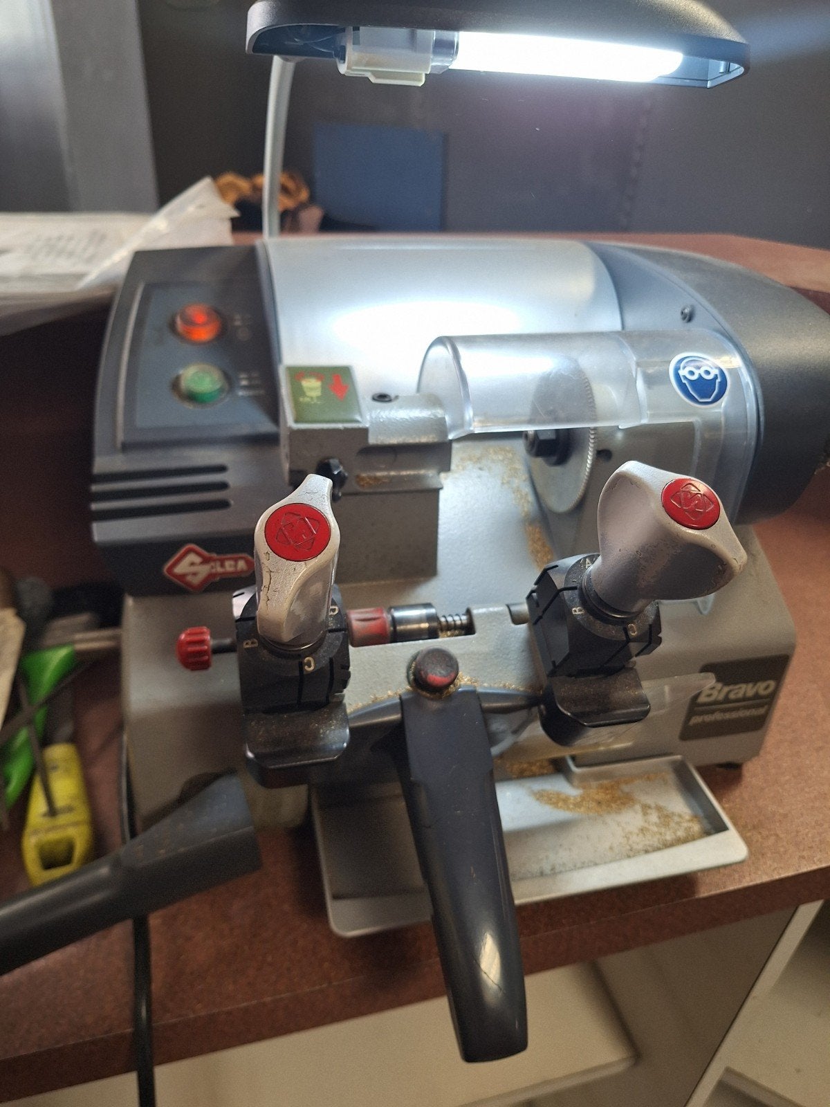 Silca Bravo sleutel dupliceermachine, sleutelfreesmachine, Ophalen, Gebruikt