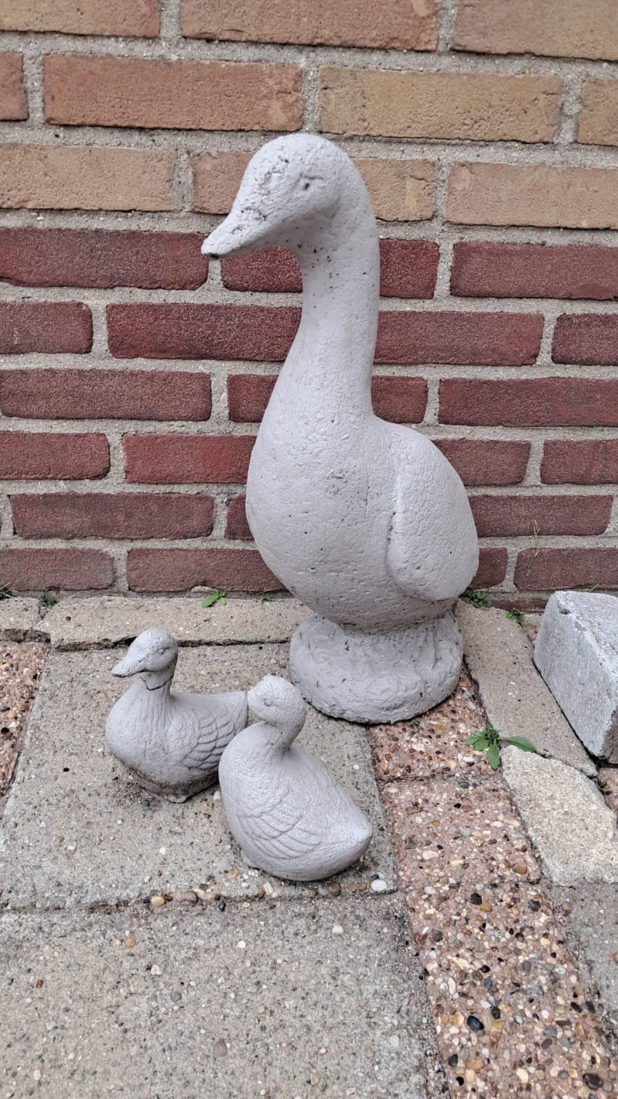 tuinbeeld gans met eendjes, Tuin en Terras, Tuinbeelden, Ophalen, Beton