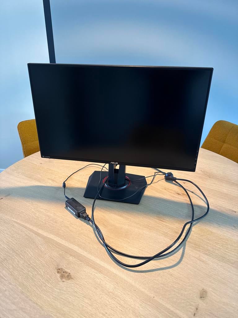 Asus VG279Q 27 inch Full HD IPS Gaming Monitor 144Hz, IPS, 101 t/m 150 Hz, Full HD, Zo goed als nieuw