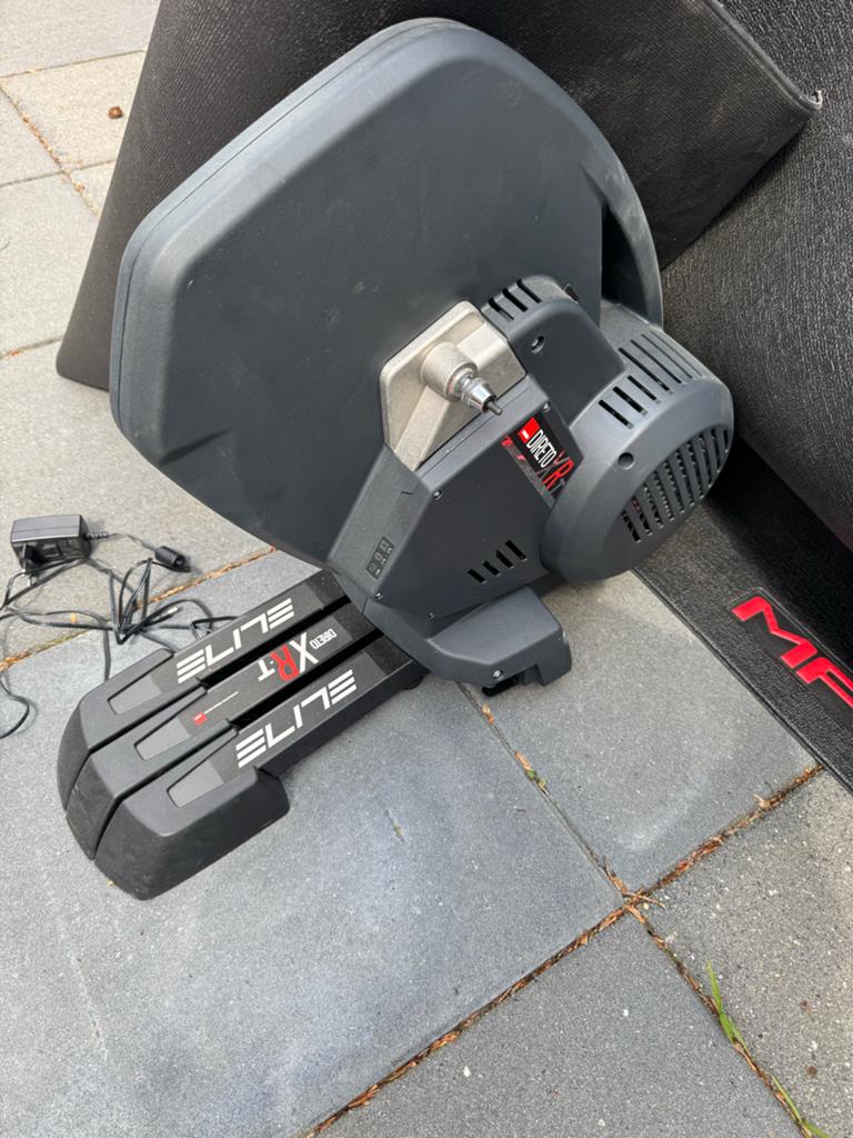 Elite Direto XR-T fietstrainer met cassette en mat, Sport en Fitness, Ophalen, Zo goed als nieuw, Overige typen