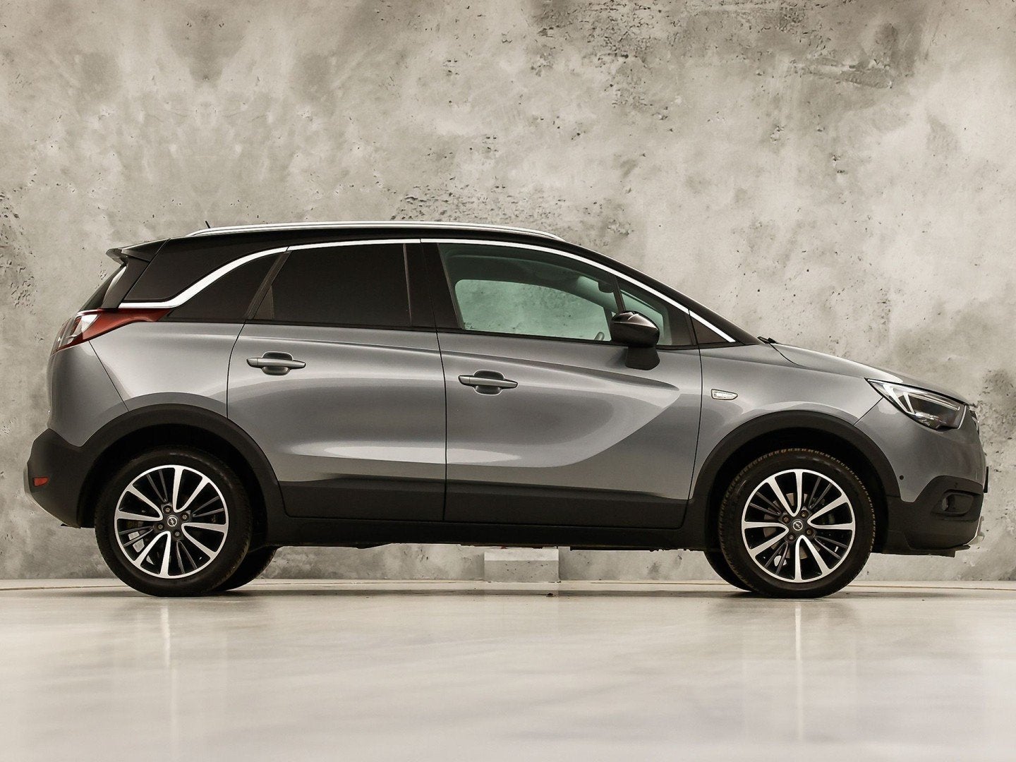 Opel Crossland X 1.2 Turbo Innovation Sport Automaat (APPLE, Auto's, 840 kg, Gebruikt, Leder en Stof, Bedrijf