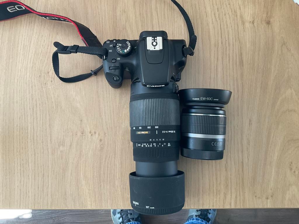 Canon eos 1000D met 2 lenzen, Ophalen of Verzenden, Gebruikt, Canon, 8 keer of meer