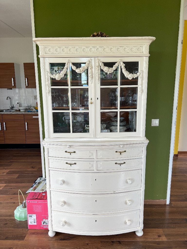 Antieke/vintage buffet kast, Antiek en Kunst, Antiek | Meubels | Kasten, Ophalen
