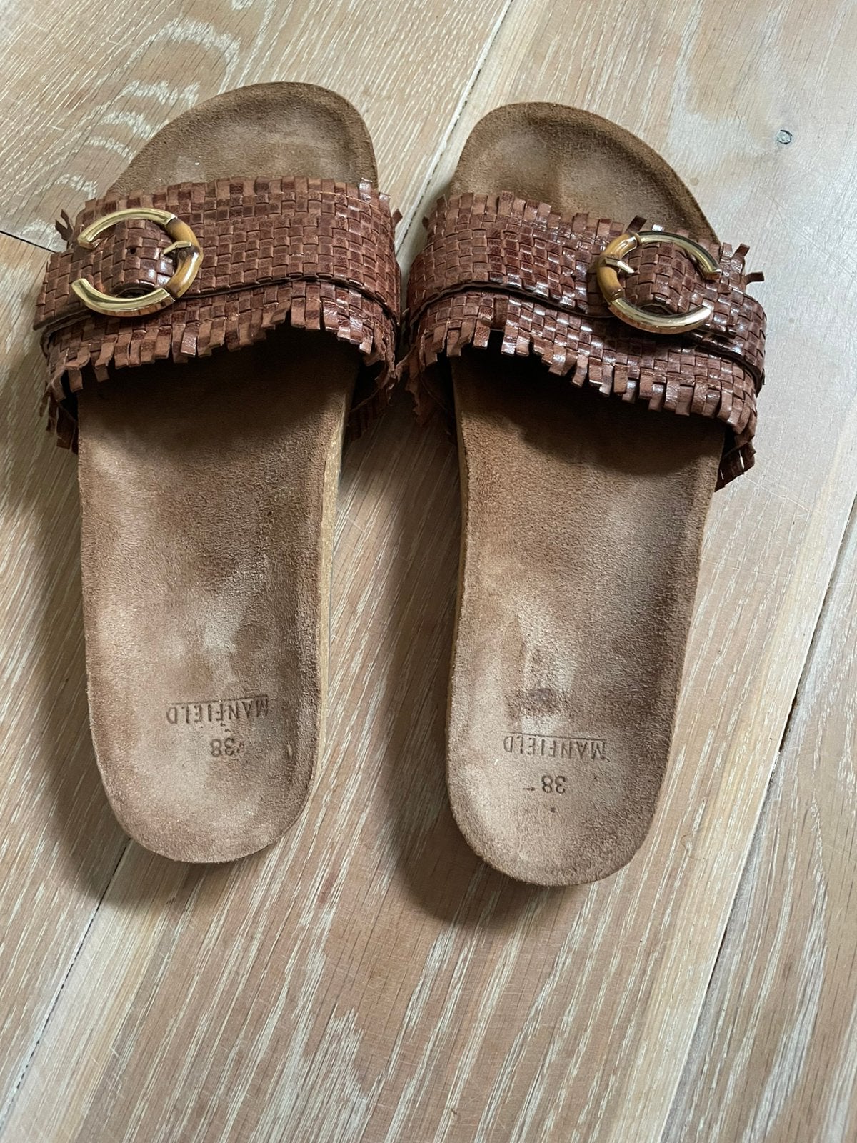 Leren slippers mt 38, Ophalen of Verzenden, Zo goed als nieuw