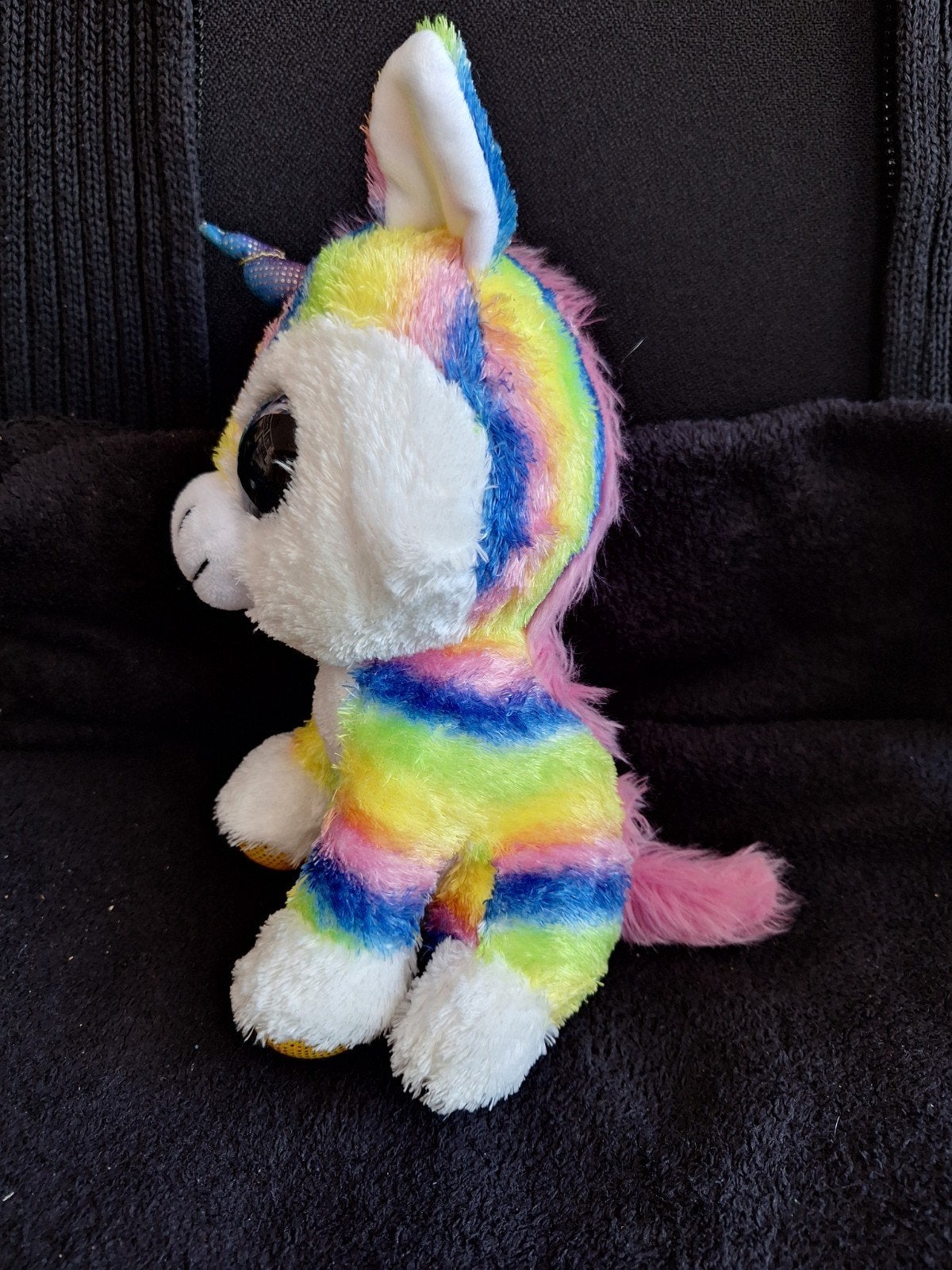 Regenboog eenhoorn knuffel, Overige karakters, Onbekend, Ophalen of Verzenden, Zo goed als nieuw