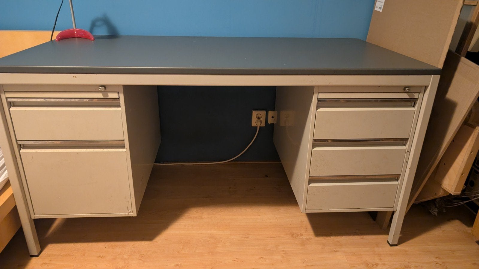 Retro Stalen Bureau met en Lades - Oerdegelijk, Ophalen, Gebruikt, Metaal, Industrieel