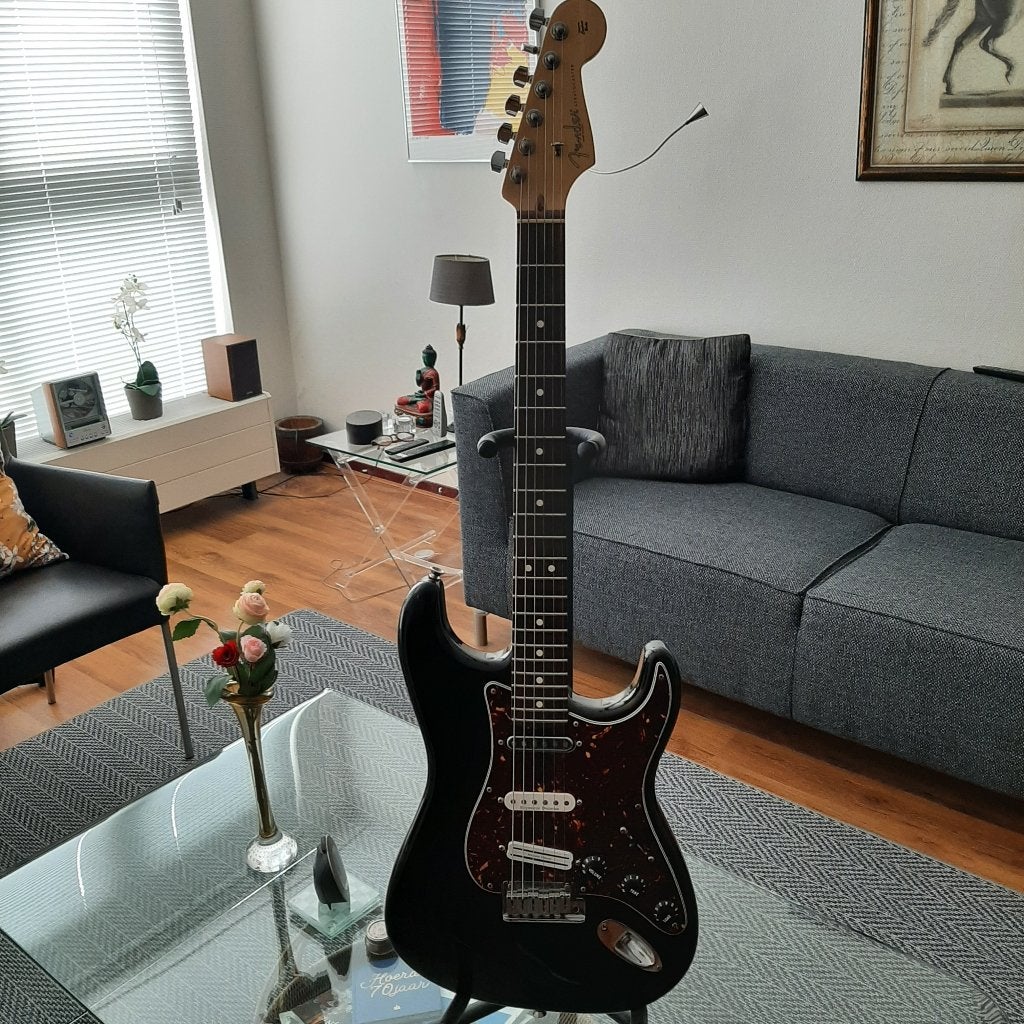 USA Fender Stratocaster met Seymour Duncan Pickups, Muziek en Instrumenten, Snaarinstrumenten | Gitaren | Elektrisch, Ophalen