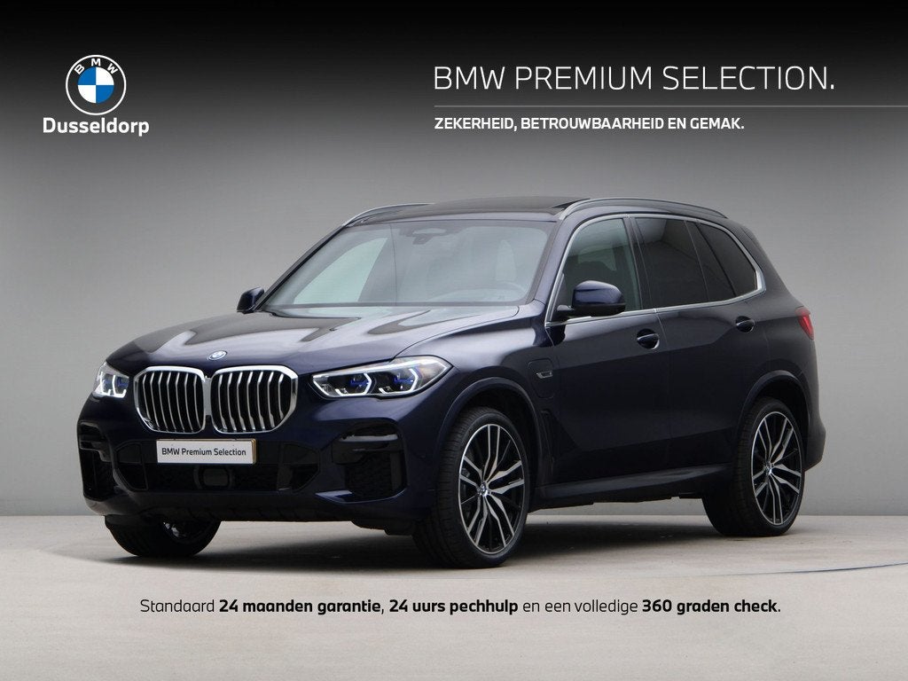 BMW X5 xDrive45e High Executive M-Sport SoH 95% (bj 2022), Auto's, BMW, Gebruikt, 398 pk, Met garantie (alle), Blauw