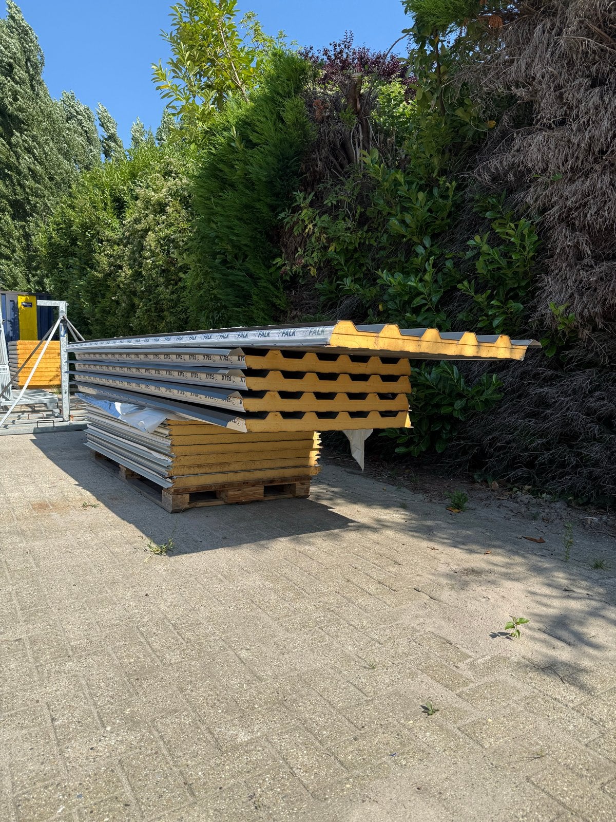 Sandwichpanelen, geïsoleerd, dak- wandpanelen, bouwmateriaal, Ophalen, Zo goed als nieuw, Overige materialen, 50 tot 100 mm