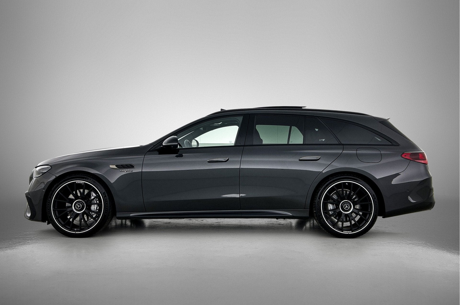 Mercedes-Benz E-Klasse Estate Mercedes-AMG 53 4MATIC+ Nightp, Automaat, 12 maanden, Gebruikt, Vierwielaandrijving