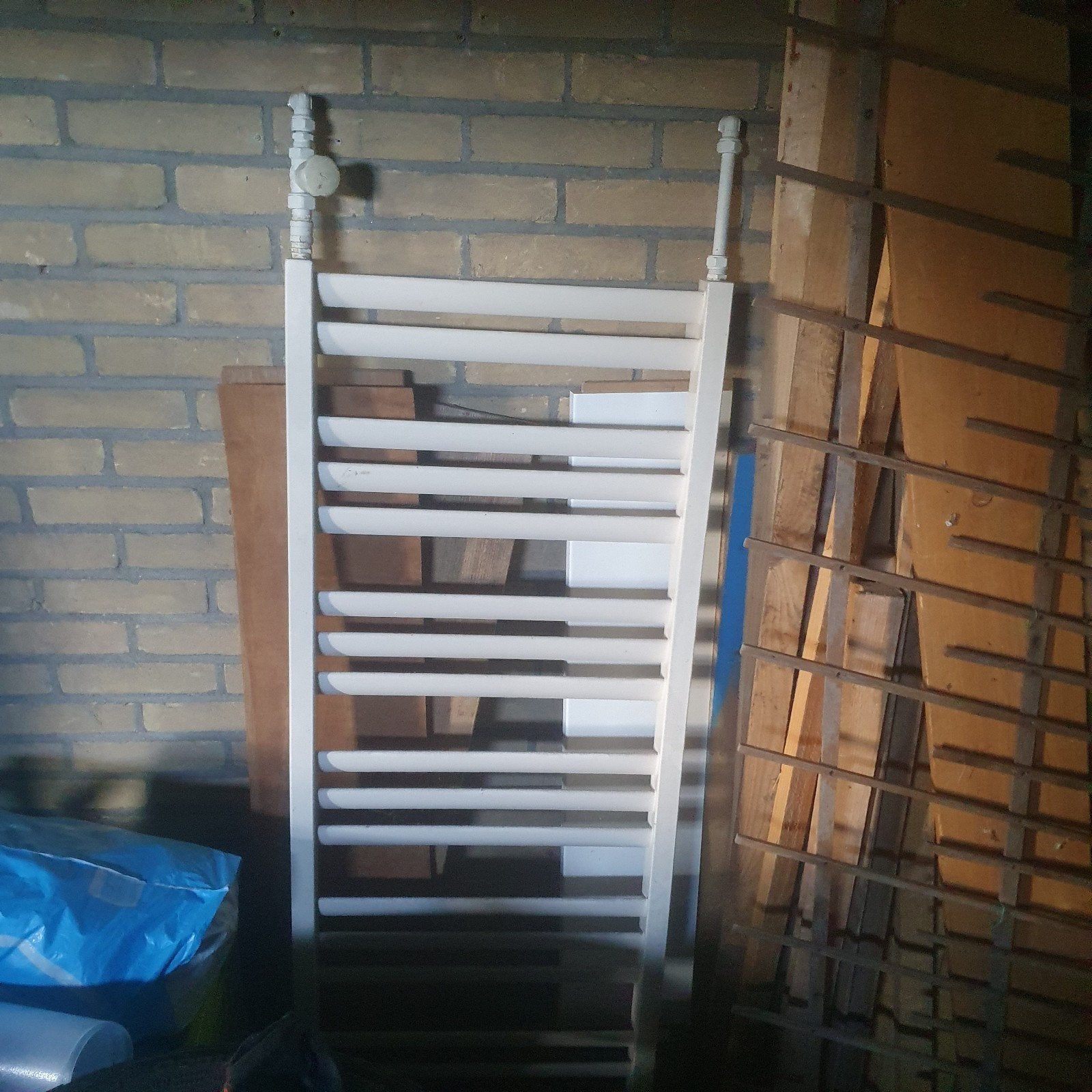 Beige radiator met bovenaansluiting, Ophalen, Gebruikt, Radiator, Minder dan 60 cm