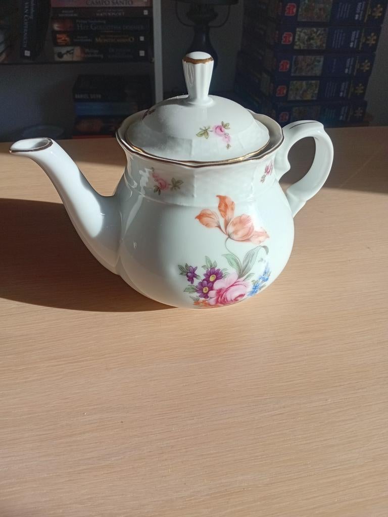 Theepot  thun, Ophalen of Verzenden