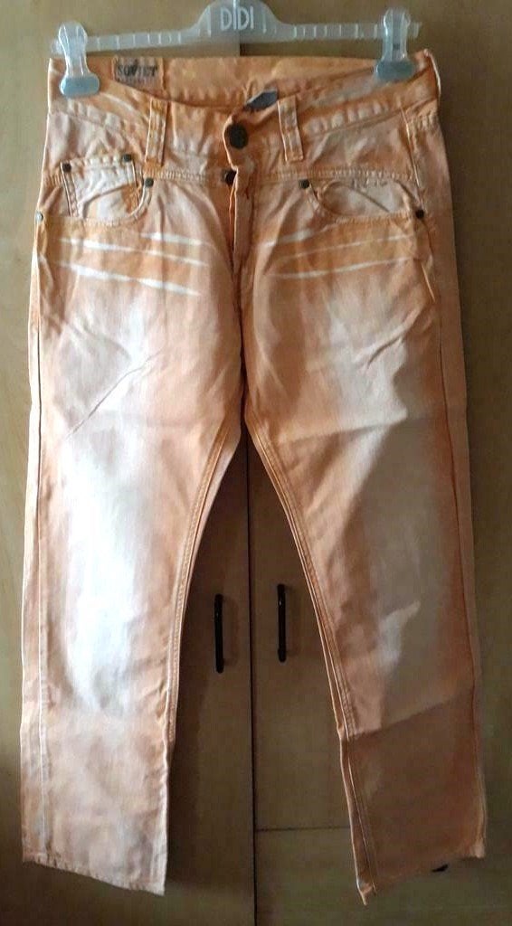 Sovjet Propaganda jeans - mt 30 - Licht oranje, Overige kleuren, Propaganda jeans, W32 (confectie 46) of kleiner, Ophalen of Verzenden