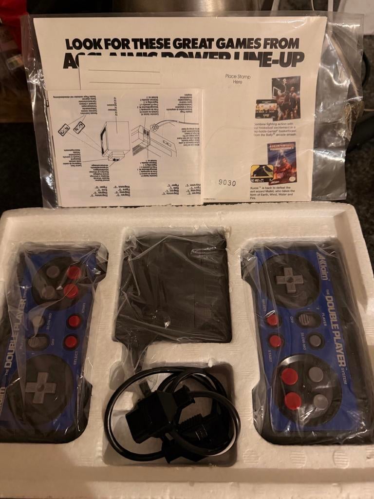 Acclaim Double Player Wireless Controllers NES - Nieuw!, Overige genres, Eén computer, Ophalen of Verzenden, Vanaf 3 jaar