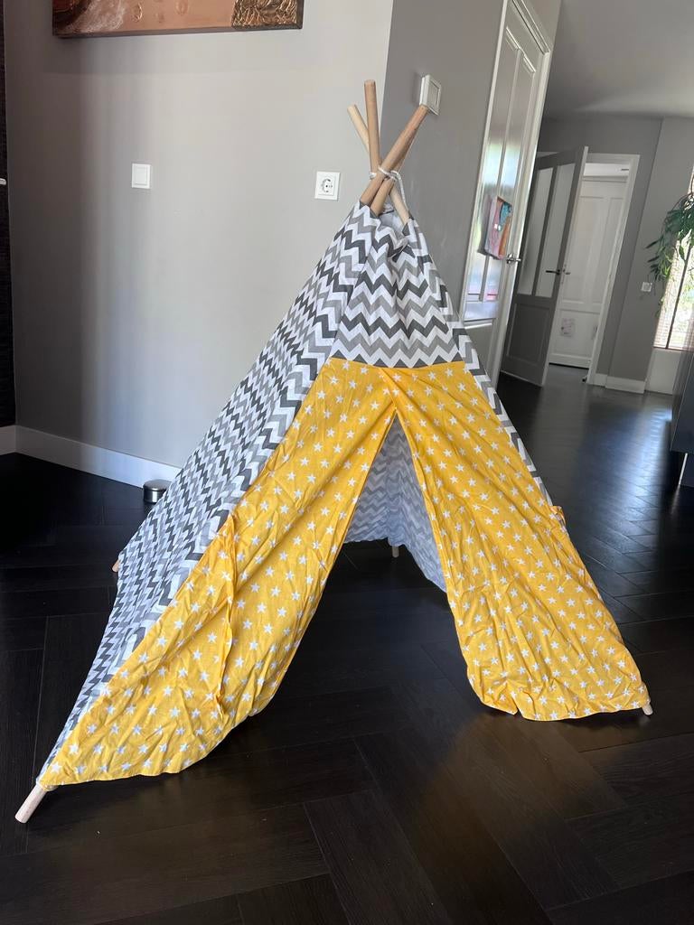 Leuke speel tipi tent voor kinderen, Ophalen, Zo goed als nieuw