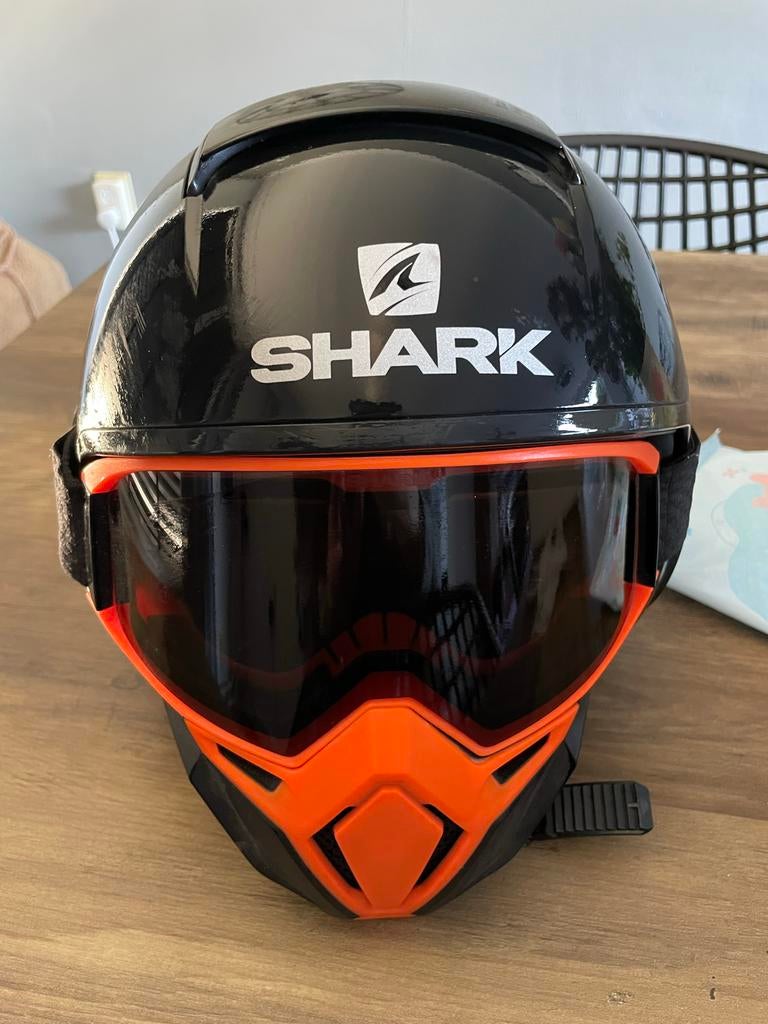 Shark scooterhelm - Zwart/Oranje - Maat M, Fietsen en Brommers, Brommerhelmen, Ophalen of Verzenden, Zo goed als nieuw, Medium