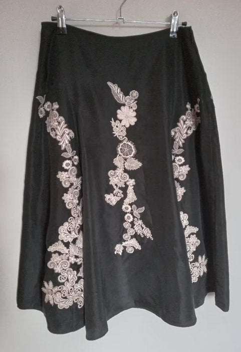 Zwarte taf rok met kant applicatie, maat M, Verzenden, Zwart, Nieuw, Stichting Angel's Choice