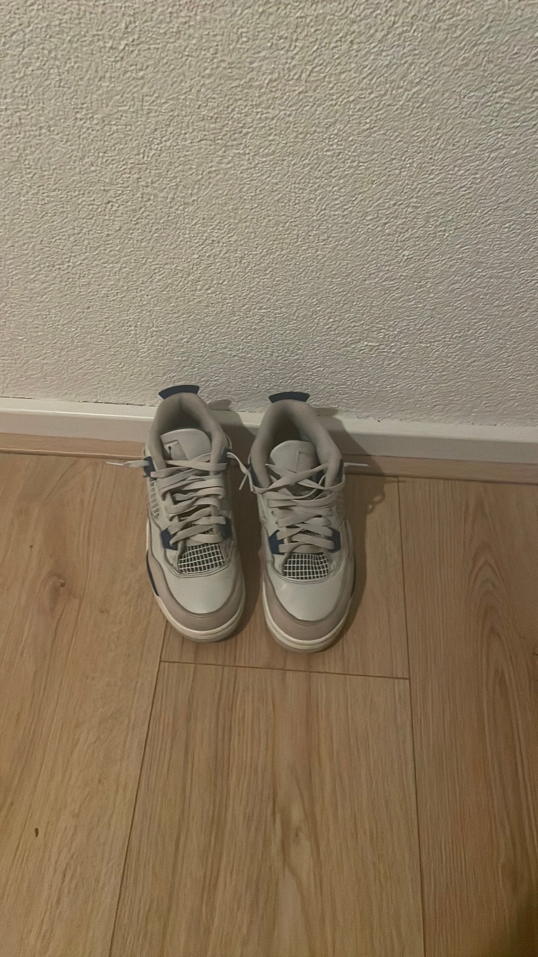 Jordan 4 military blue maat 37,5, Ophalen of Verzenden, Zo goed als nieuw, Jongen of Meisje, Schoenen