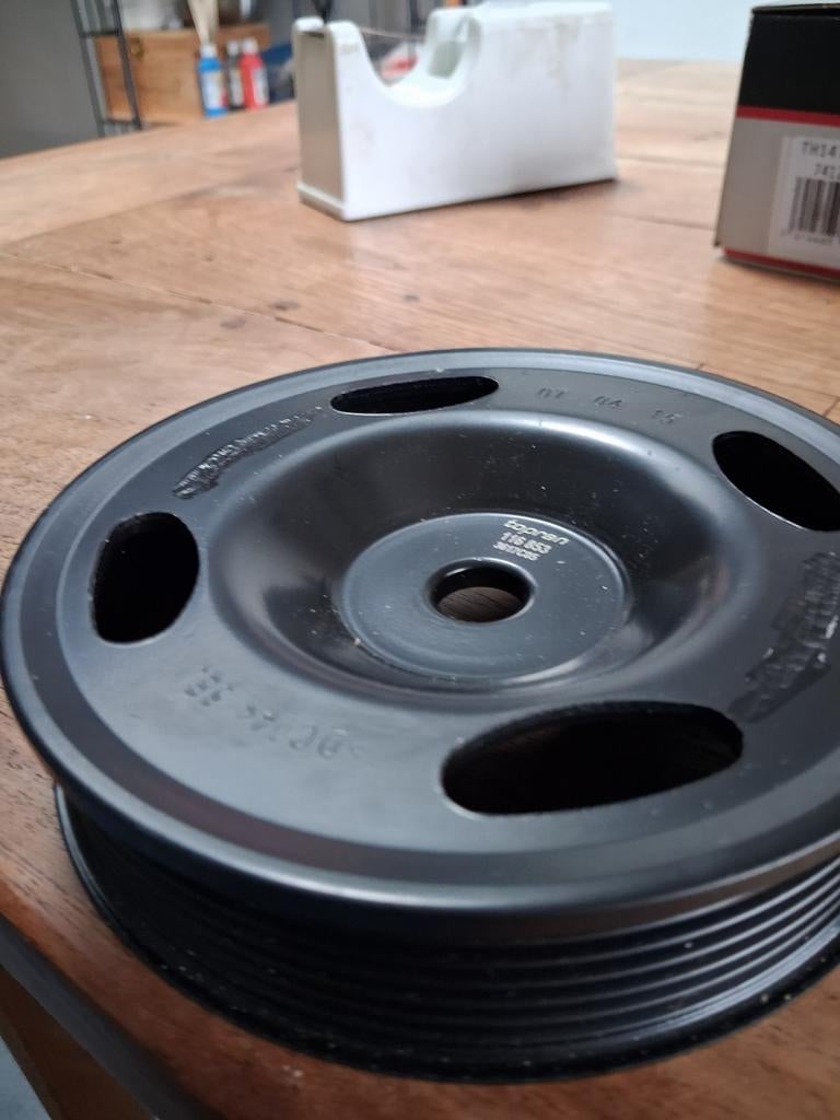 Krukaspoelie multiriem VAG nieuw!, Auto-onderdelen, Motor en Toebehoren, Ophalen of Verzenden, Nieuw, Audi