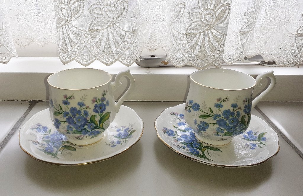 Royal Albert kop en schotels, Antiek en Kunst, Antiek | Servies los, Ophalen of Verzenden