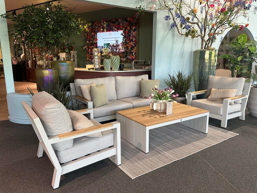 Borek Bango Loungeset: Sofa, 2 Fauteuils, Salontafel, Ophalen, 4 zitplaatsen, Teakhout, Nieuw