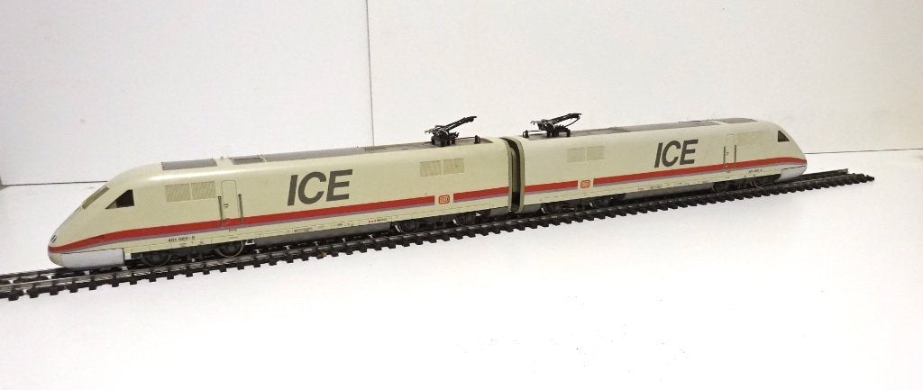 Marklin treinset 2-delige ICE, Wisselstroom, Ophalen of Verzenden, Analoog, Märklin