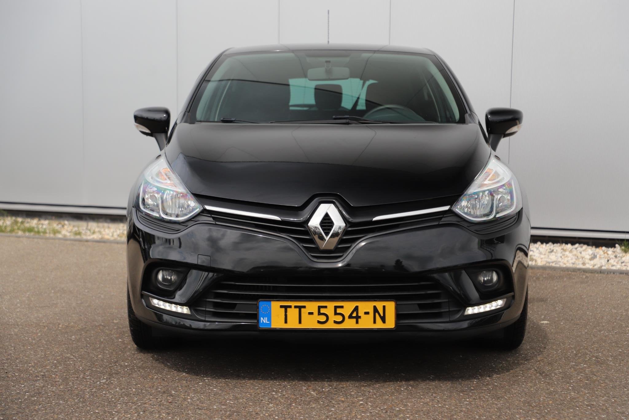 Renault Clio 0.9 TCe Limited Navigatie Bluetooth 16 inch LMV, Voorwielaandrijving, 898 cc, Stof, Gebruikt