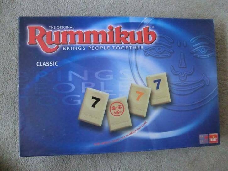 rummikub classic , nieuwstaat, Ophalen of Verzenden, Zo goed als nieuw