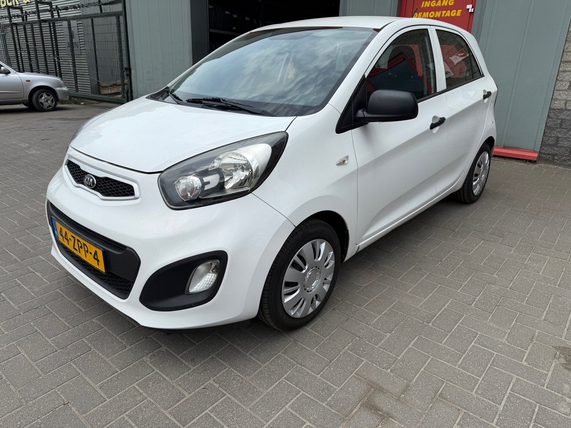 Kia Picanto 1.0 CVVT Airco, Auto's, Kia, Voorwielaandrijving, Euro 5, Gebruikt, 400 kg