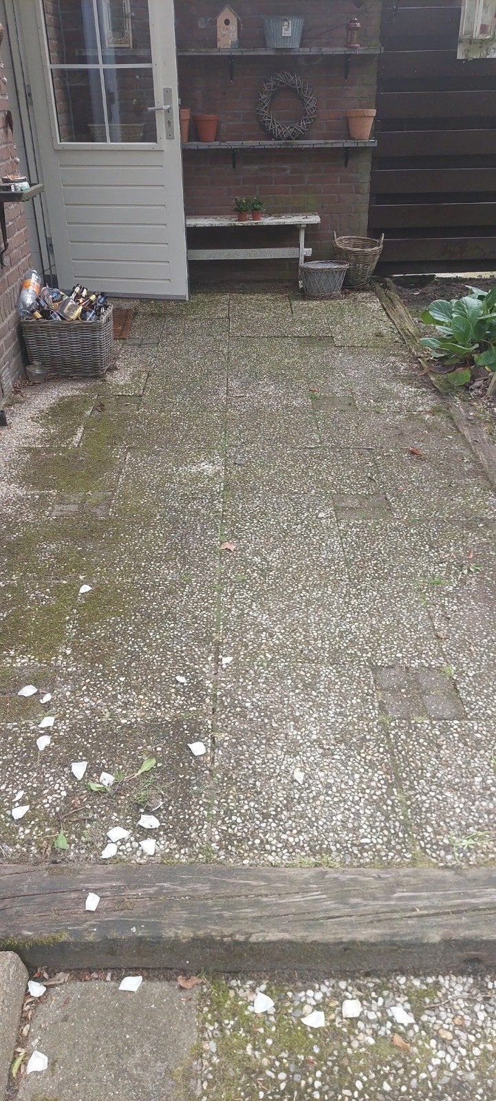 GRATIS grindtegels, Ophalen, Gebruikt, Beton, Terrastegels