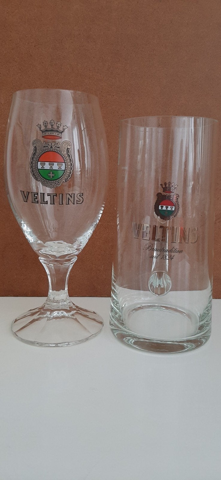 Veltins Bierglazen - Set van 2, Ophalen of Verzenden, Zo goed als nieuw, Glas of Glazen, Overige merken