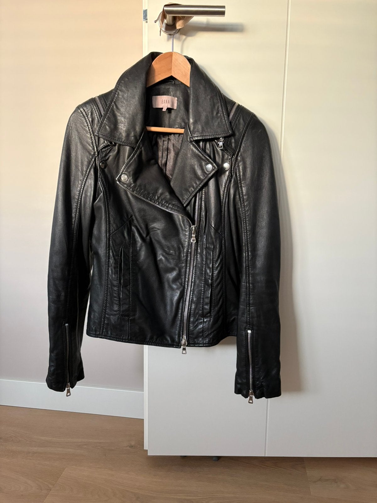 Zwarte leren jas Ibana maat 36 maat M gilet, Kleding | Dames, Ophalen of Verzenden, Nieuw, Maat 36 (S), Zwart