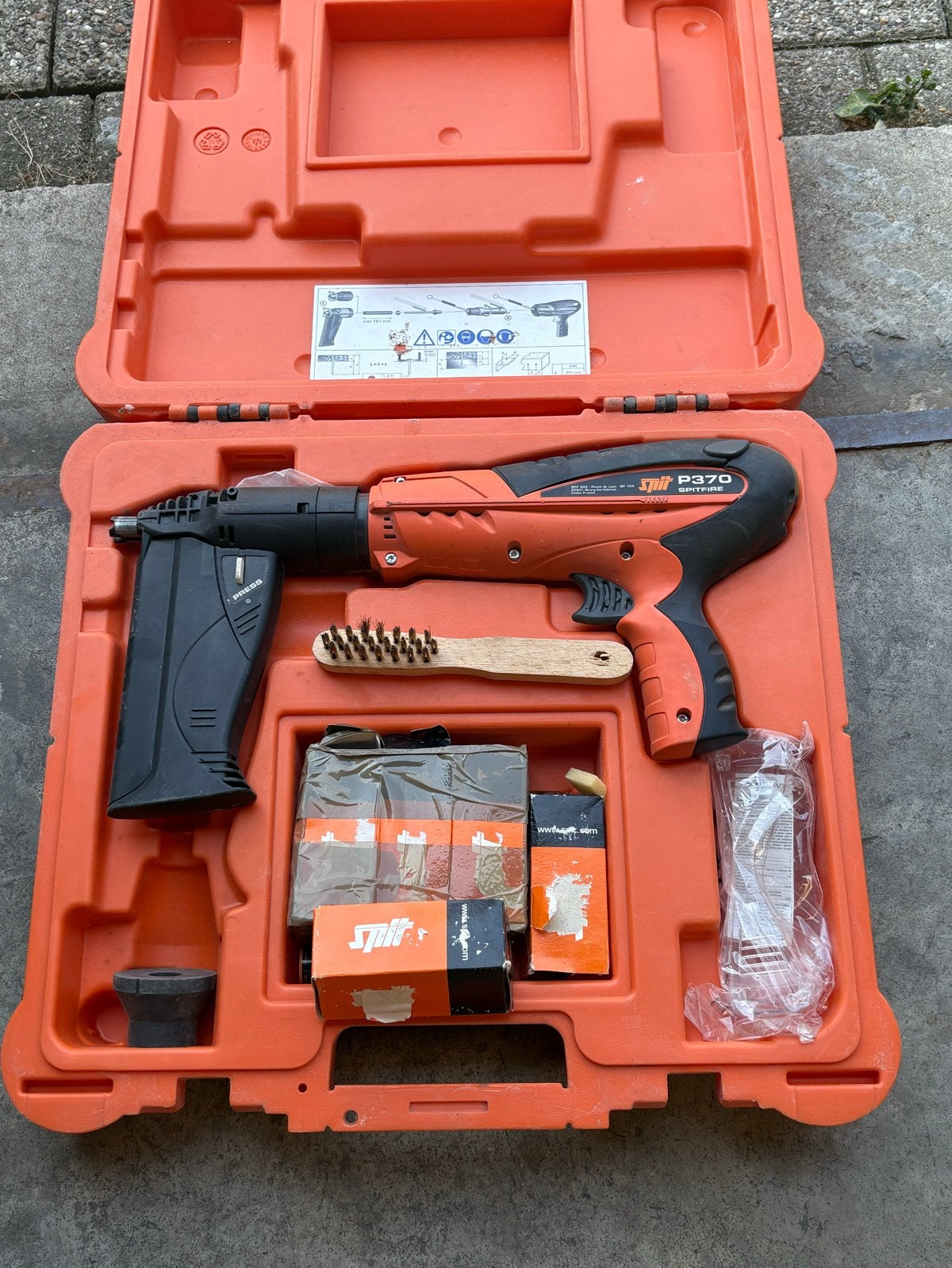 Spit P370 Spitfire kruitgedreven, Doe-het-zelf en Verbouw, Ophalen, Gebruikt, Tacker/nietmachine, Overige merken
